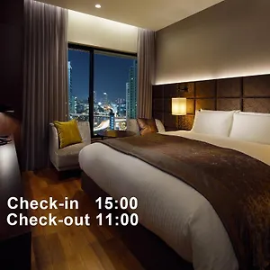 Hotel Mitsui Garden Premier, Osaca